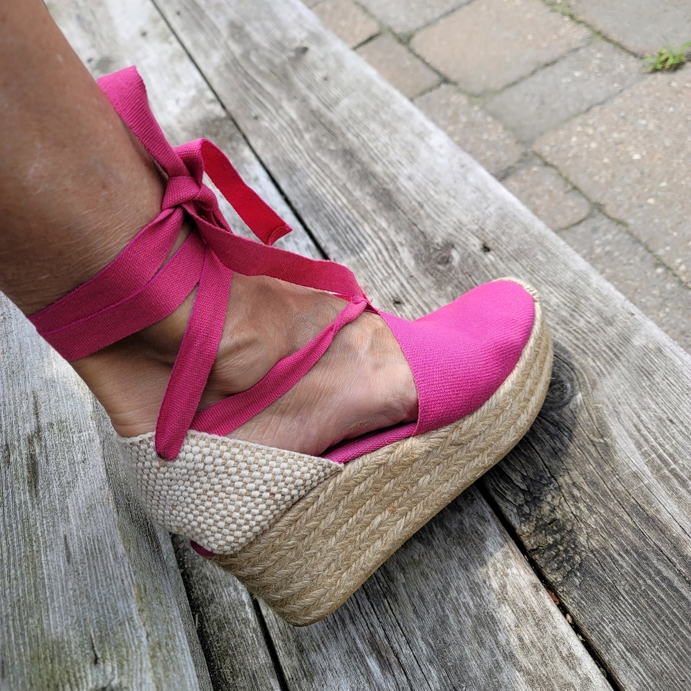 PALOMITAS ankle strap sandals size 6,5-7